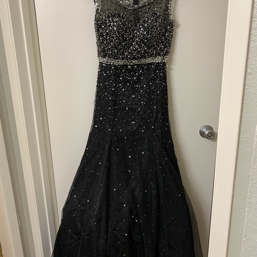 Prom/Formal Dress - Picture 3 of 7